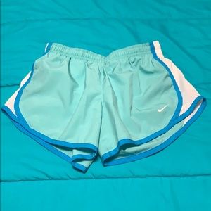 GUC Nike Dri-Fit mint shorts